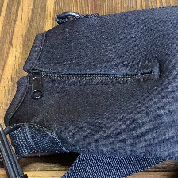 FINAL SALE PRICE Hallmark Cupcake Ornament & Nathan Water Bottle Holder - Picture 4 of 9